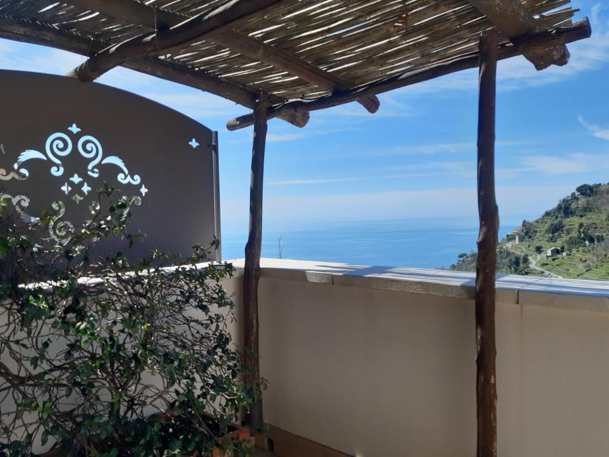 Agriturismo Orrido Di Pino Аджерола Екстериор снимка