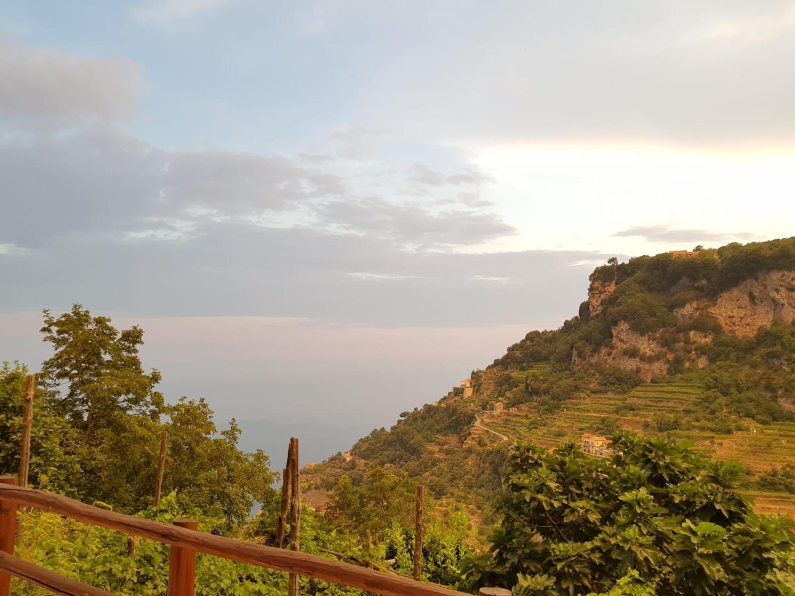 Agriturismo Orrido Di Pino Аджерола Екстериор снимка